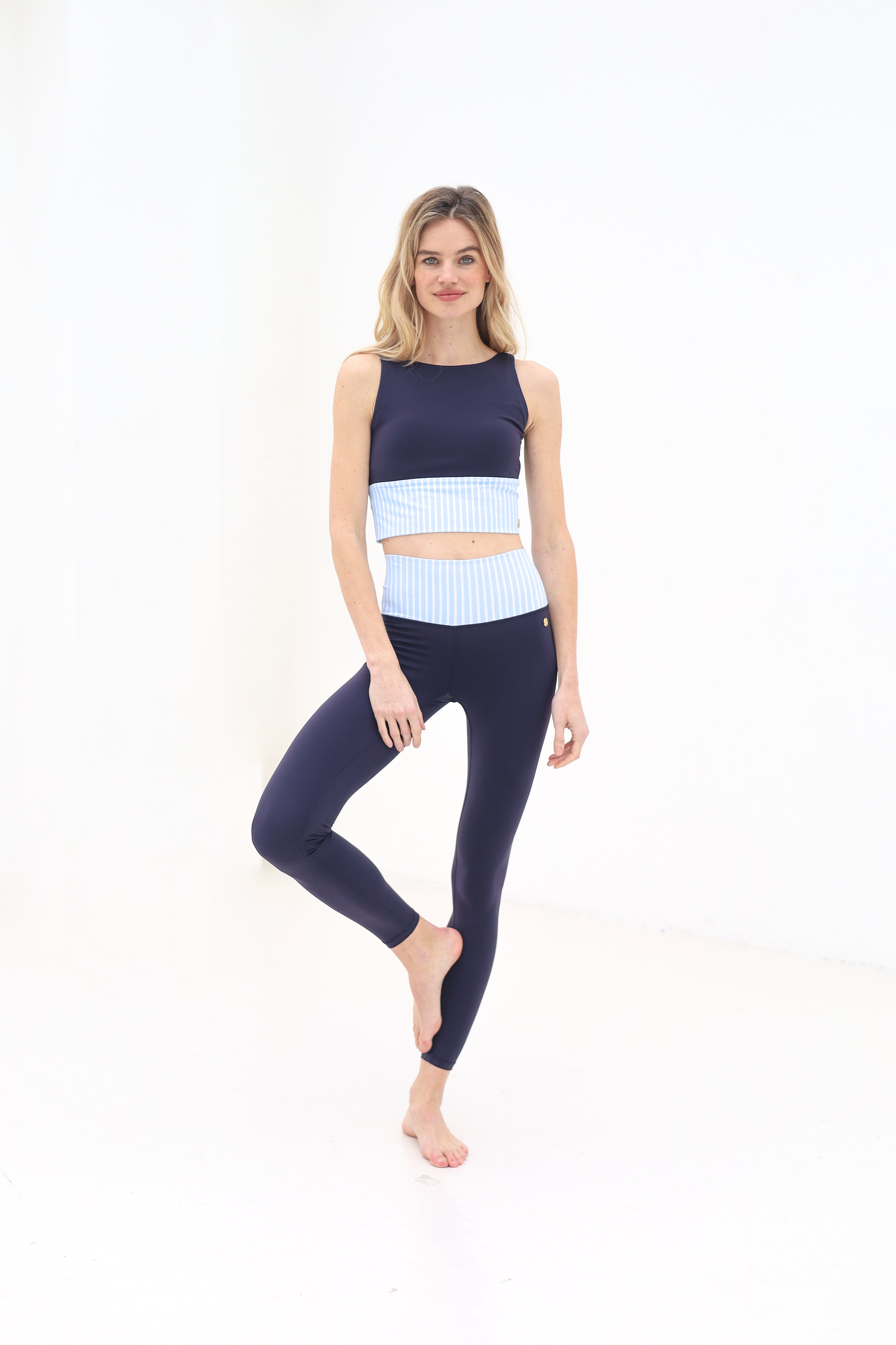 houseofgravitysignatureleggingdeepbluexseabluefr